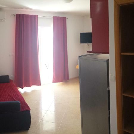 Apartmani Luna Novalja Ngoại thất bức ảnh